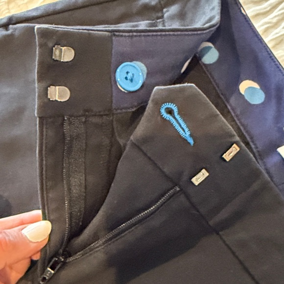 Boden Women’s Black Chinos - size 4R - Picture 4 of 8